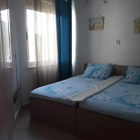 Holiday home A Beautiful House Gjiri Lalzit Fushe-Drac