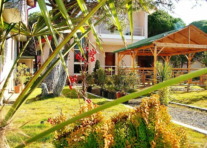 A Beautiful House Gjiri Lalzit 度假居 Fushe-Drac