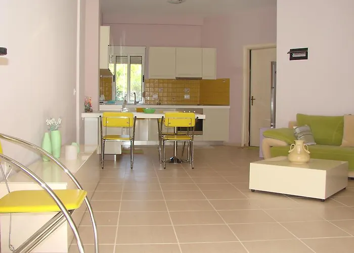 度假居 A Beautiful House Gjiri Lalzit *